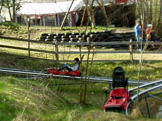 JSV Schwedt: Besuch Sommerrodelbahn 04/15 beim Trainingscamp